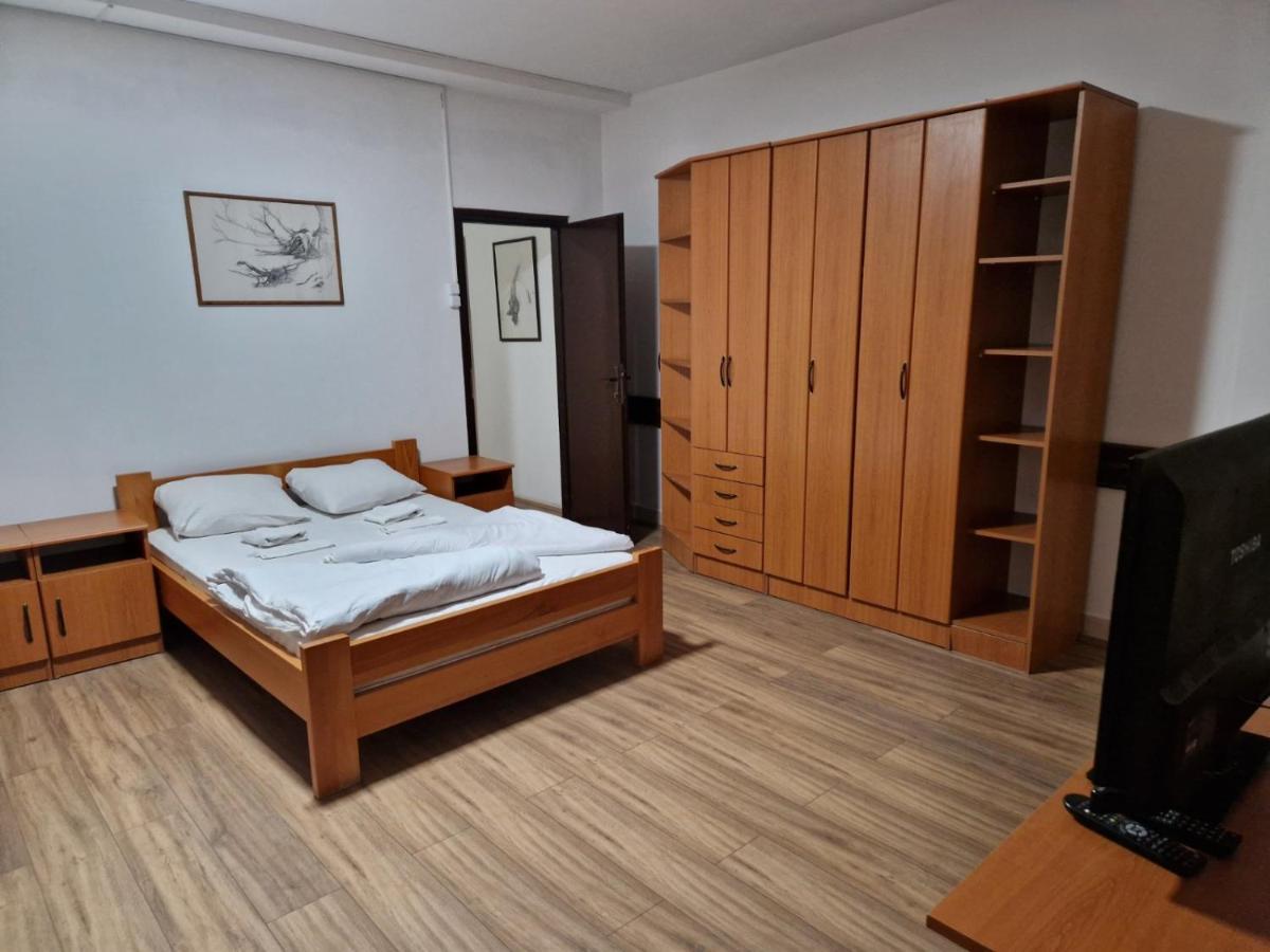 Hotel Duga Novi Sad Extérieur photo