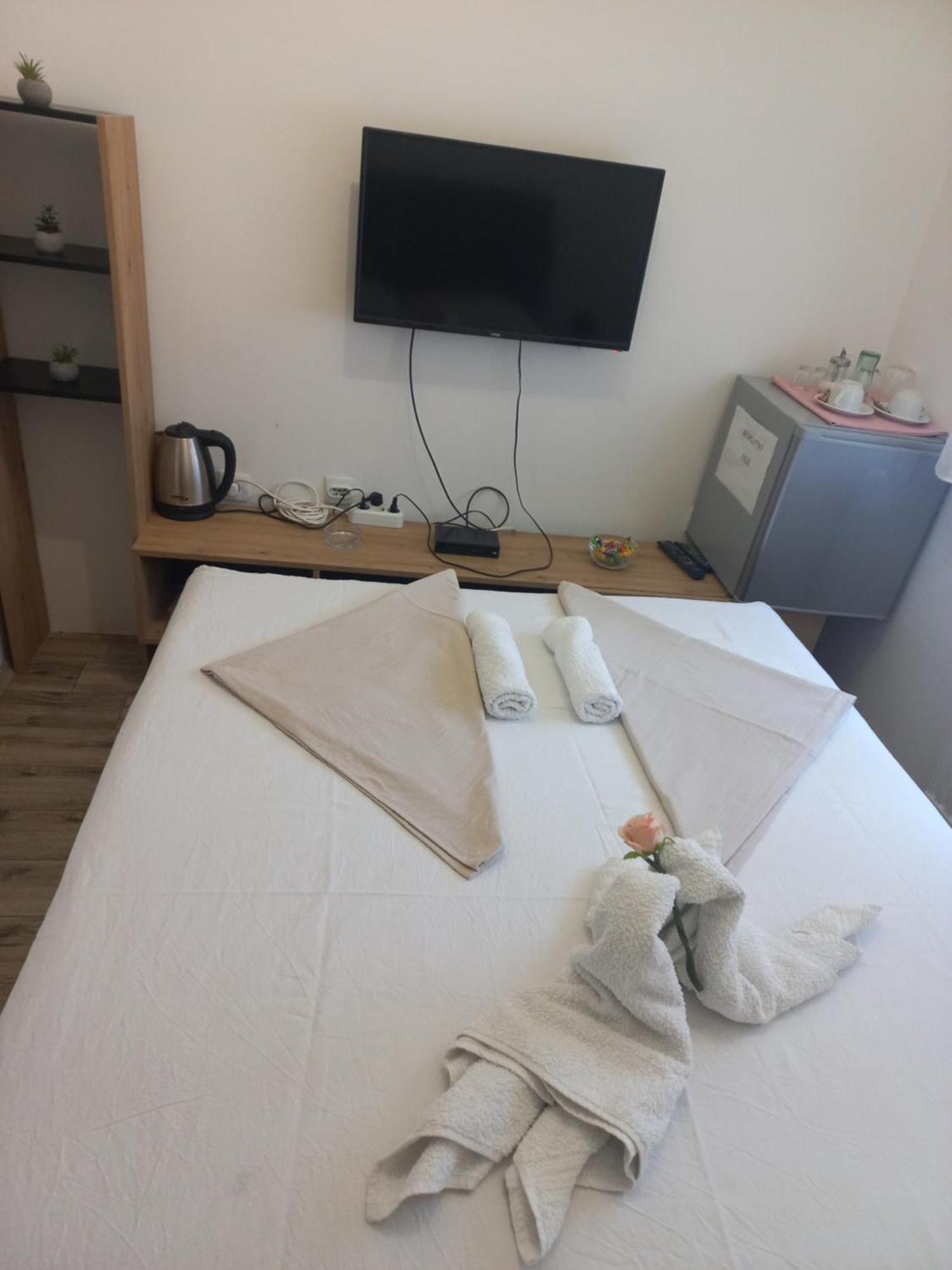 Hotel Duga Novi Sad Extérieur photo